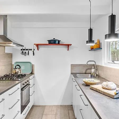 2 Bedroom Gorgeous In